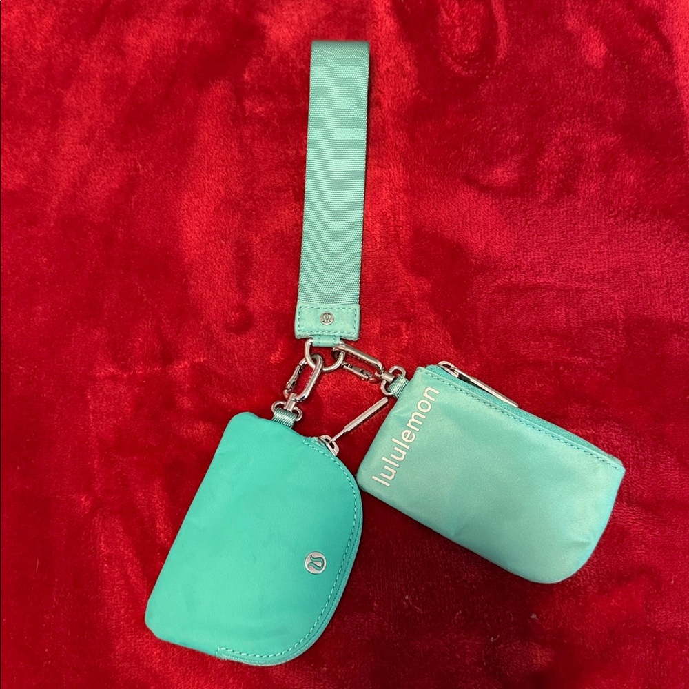 Lululemon Athletica Teal Key & Card Holder Set